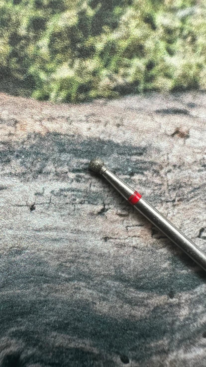 Cuticle - small ball bit