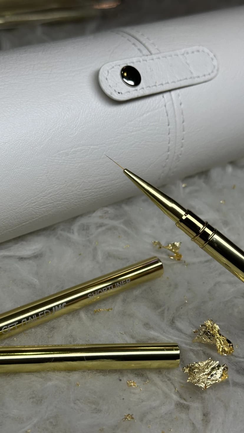 Nail brush - Short liner