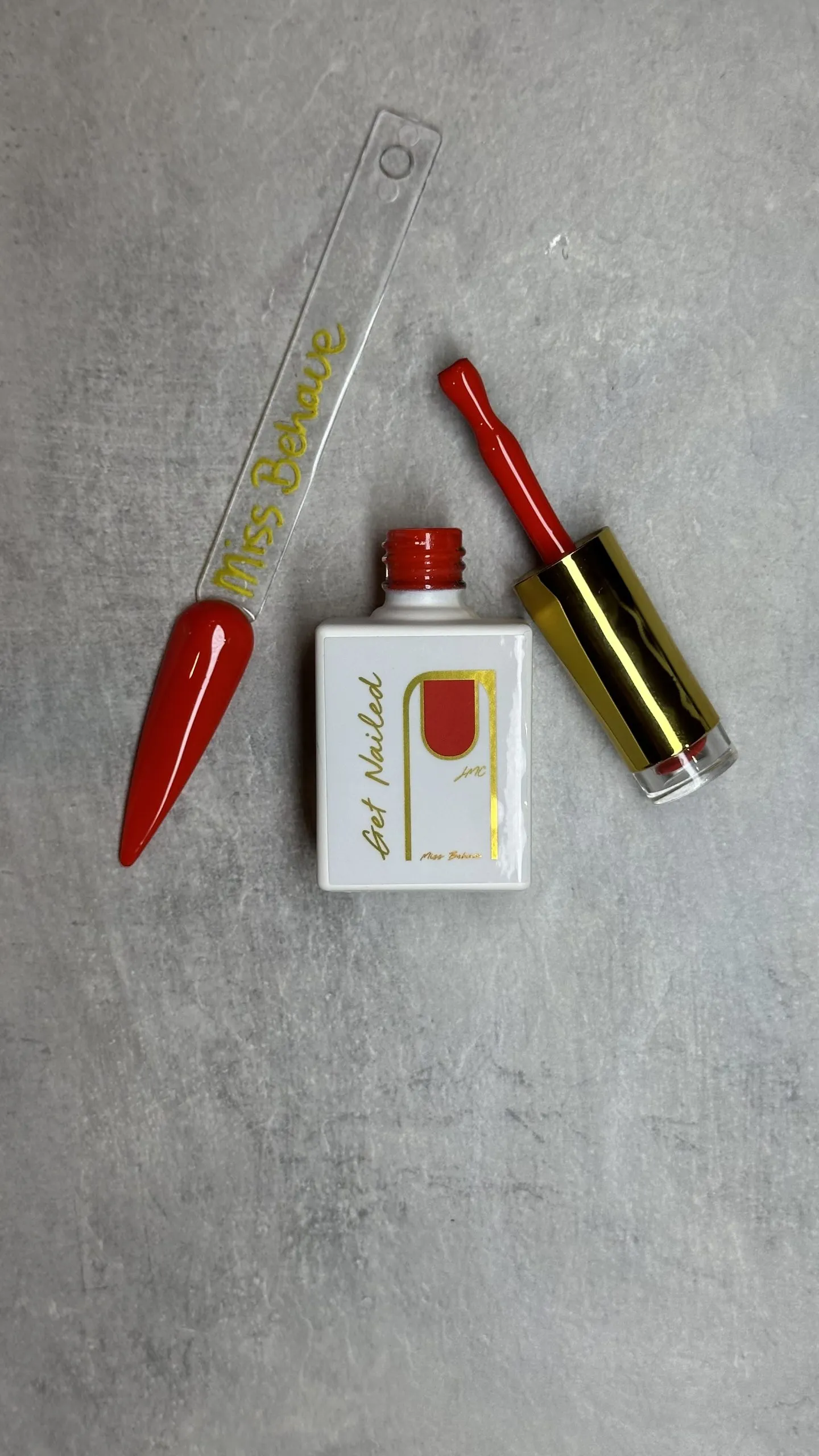 Gel polish - Miss Behave – afbeelding 1