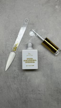 Gel polish - The perfect White