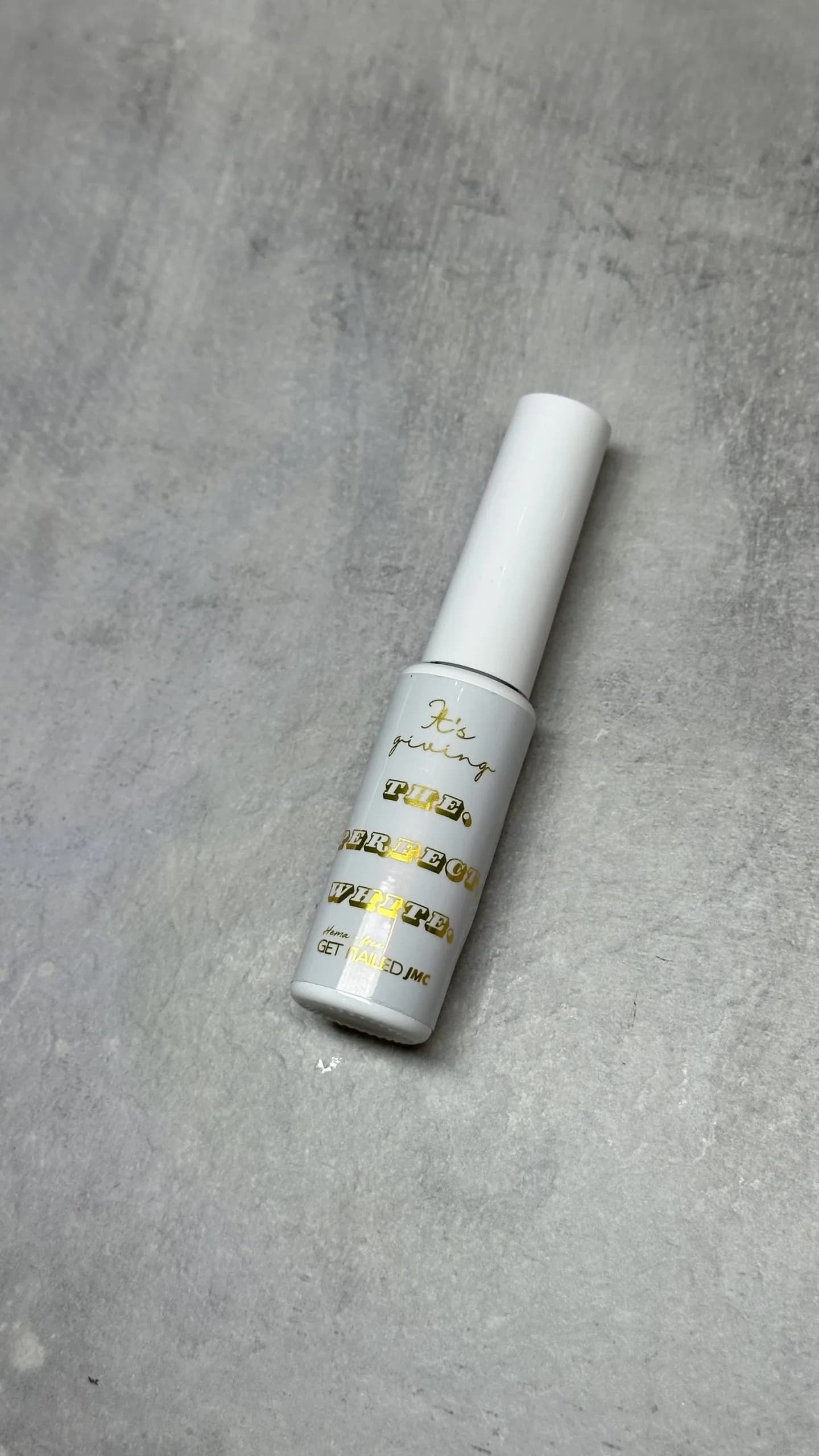 Nail art liner - The perfect White – afbeelding 1