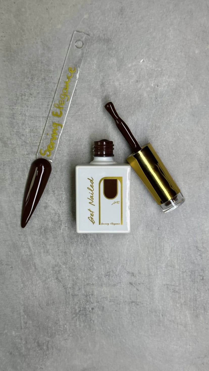Gel polish - Serving Elegance