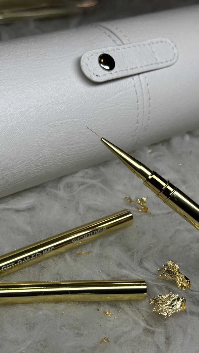 Nail brush - Short liner
